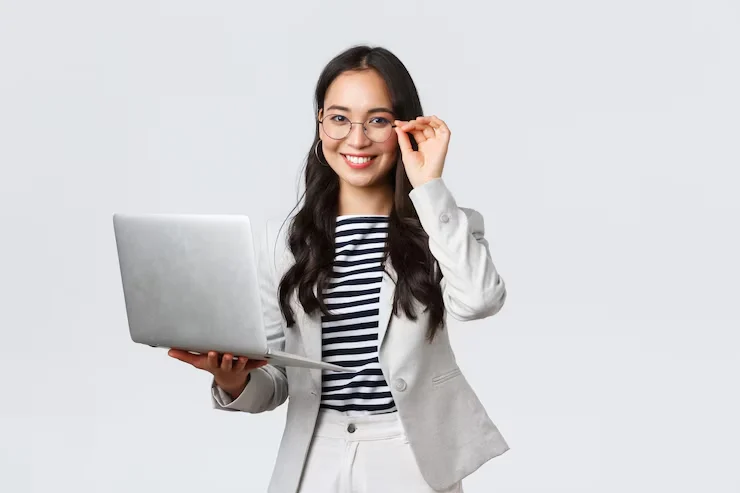 berapa gaji bekerja di bank bri